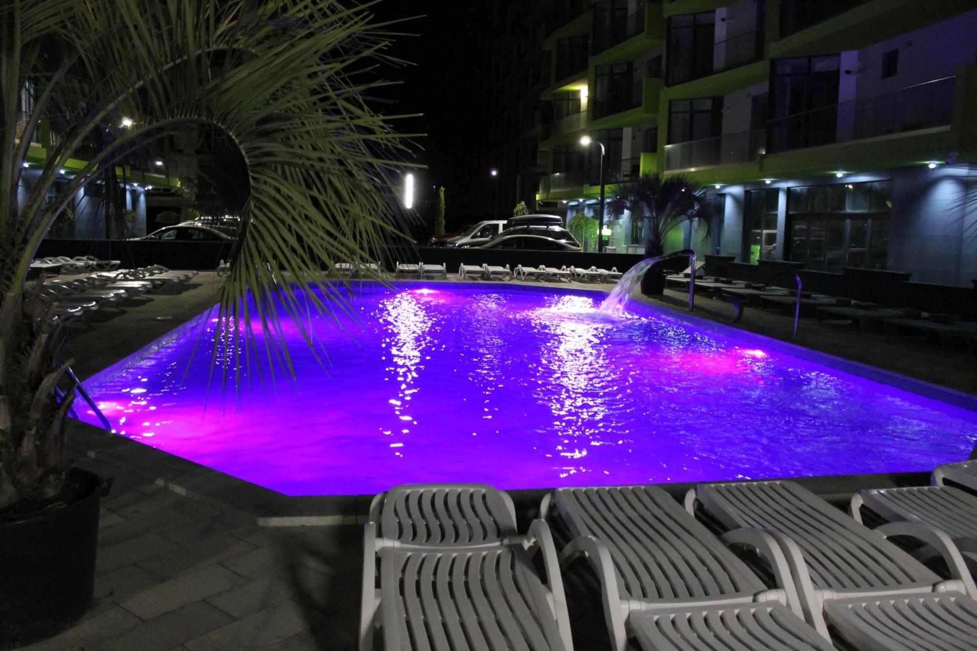 On Beach-Mamaia Residence Navodari Exterior photo